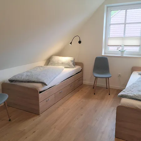 Fh Rosengang - Fuer 6 Personen, Kamin, Terrasse, Garten Born